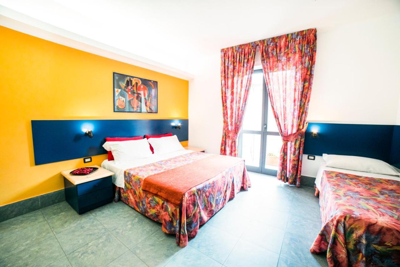 Hotel Raphael Montecatini Terme Exteriör bild